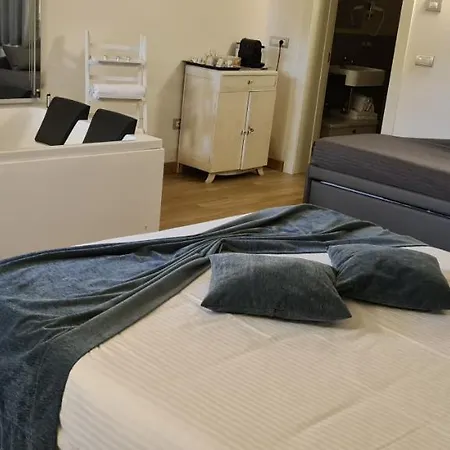 Emozioni E Relax Bed & Breakfast 3*