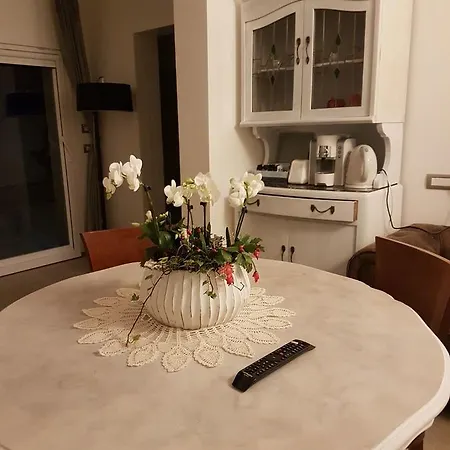 Emozioni E Relax Oda ve Kahvaltı
